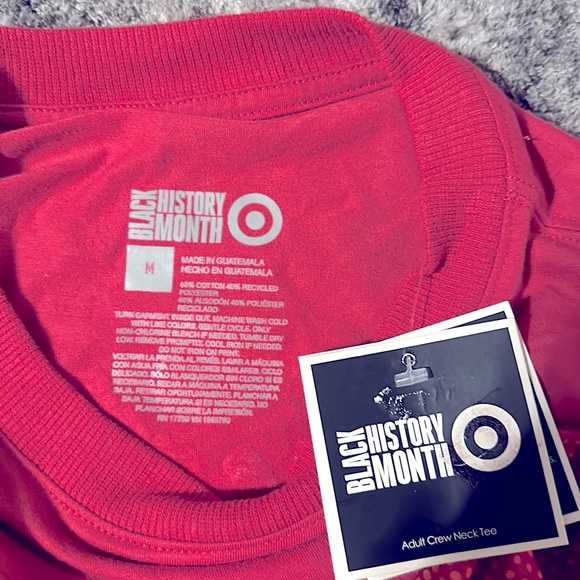 🆕Not Waiting for History to Be Made Graphic Crew Neck Screen Print Tee - NWT - Picture 4 of 4